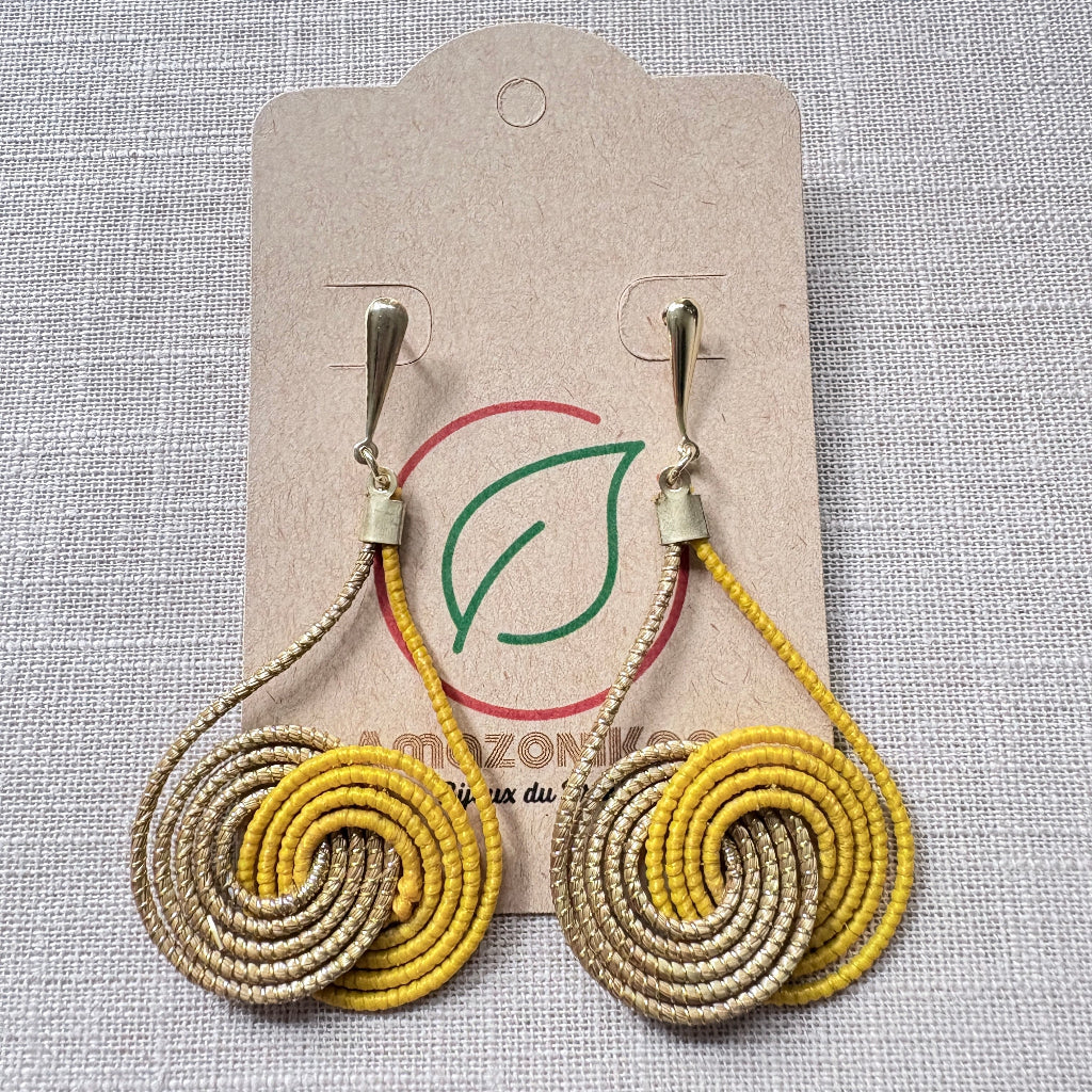 Boucles-oreilles-Capim-Dourado-buriti-jaune-infini-6