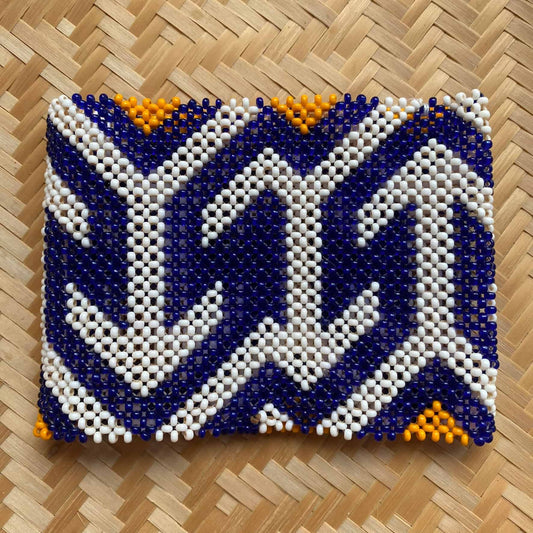 Bracelet en perles de verre (Miçanga) - très grande taille - bleu blanc et orange - Ethnie Kayapo