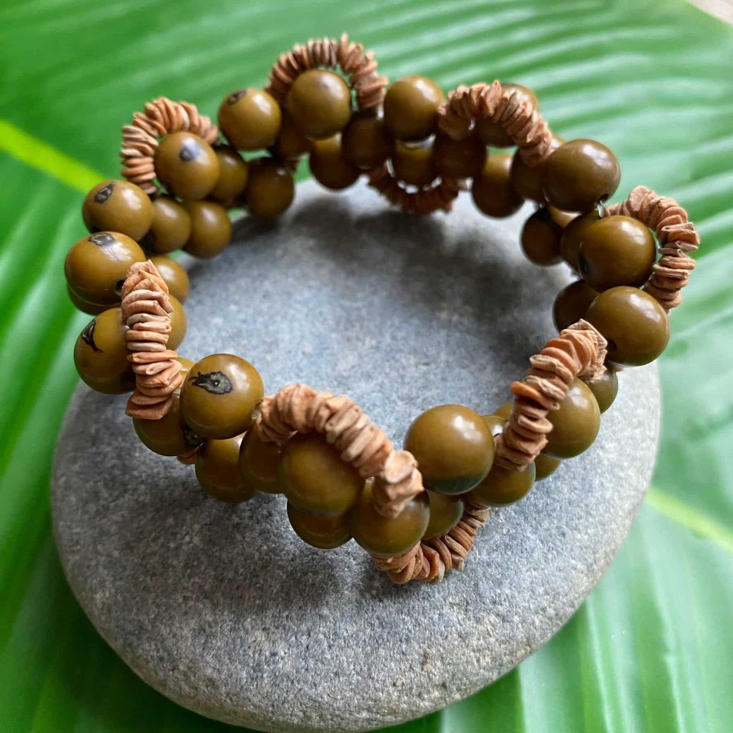 Bracelet morototo et açai vert - Ethnie Pataxo
