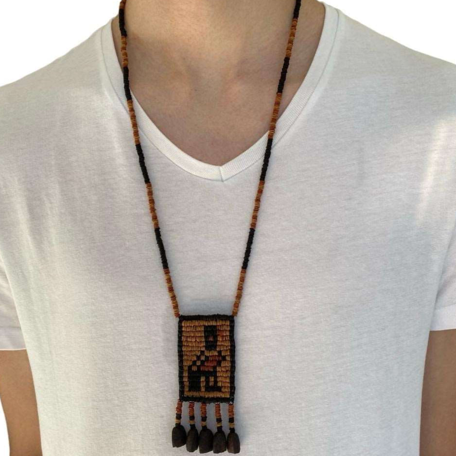 Collier graines morototo - pendentif rectangulaire - Ethnie Katuena