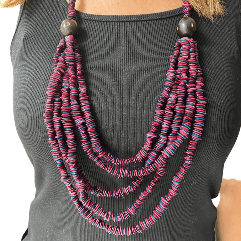 Collier sautoir de graines de jueirana avec noix - Ethnie Pataxo
