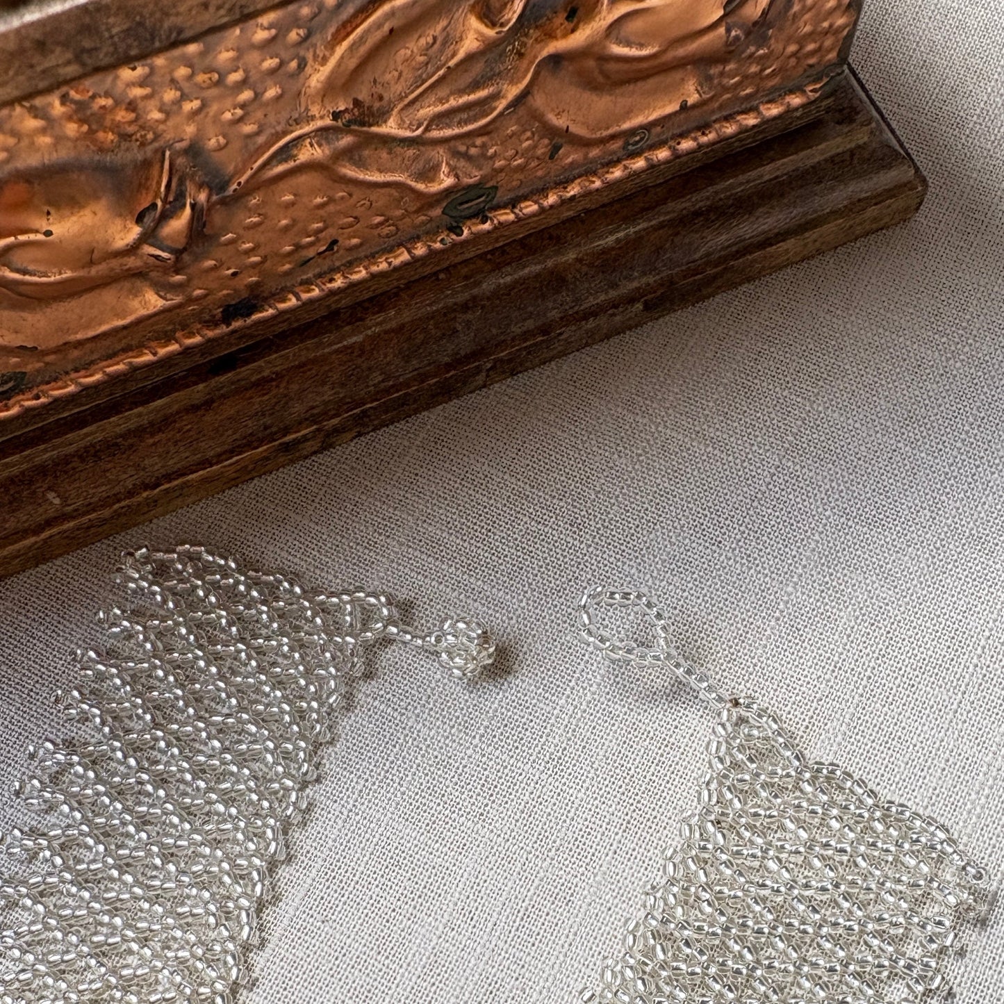 Collier miçanga ras de cou argenté - Ethnie Borari