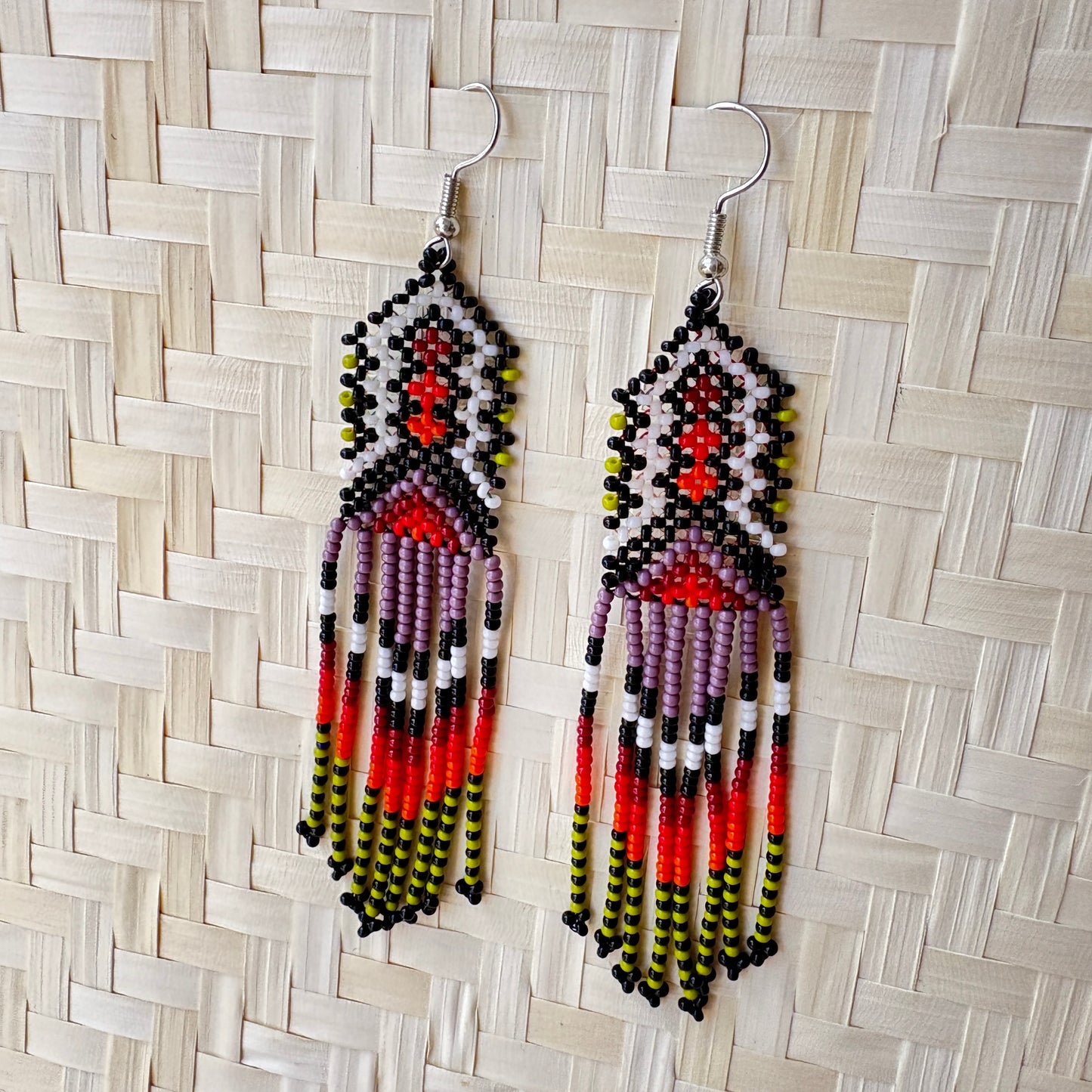 Boucles d'oreilles en perles de verre (miçanga) - multicolores 3 croix - Ethnie Wai Wai