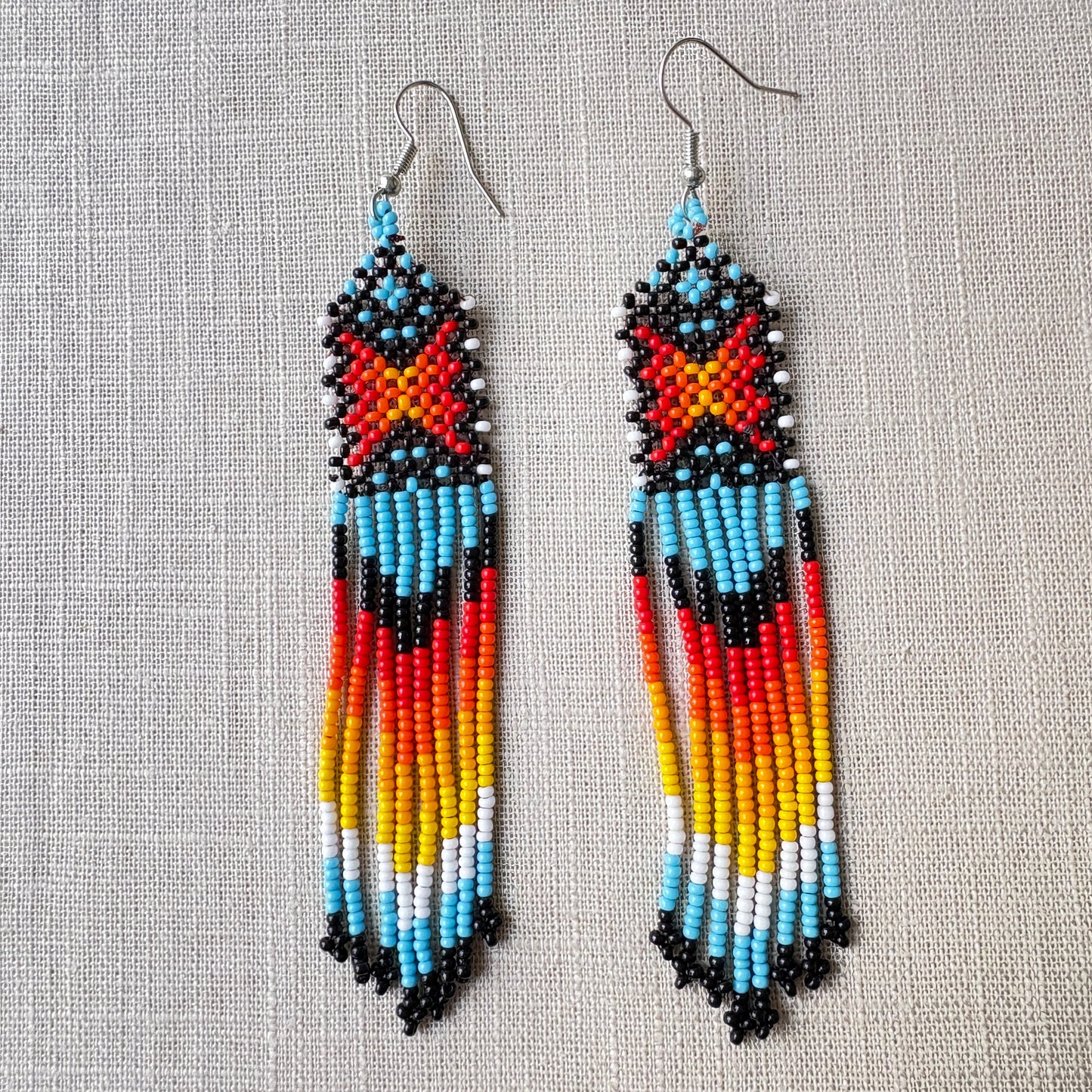 Boucles d'oreilles Miçanga - bleu croix rouge et jaune - Ethnie Wai Wai