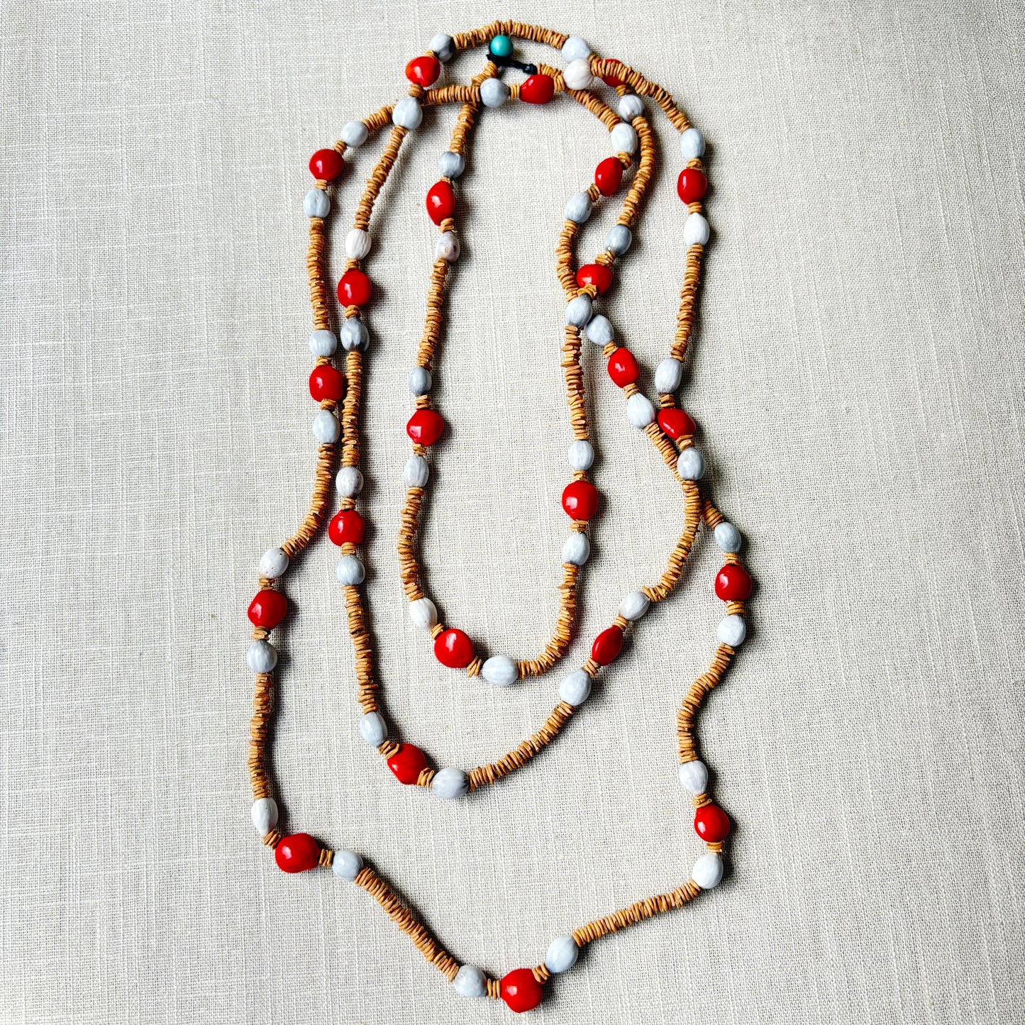 Collier de graines de morototo, tento et lagrimas - Communauté Jamaraqua