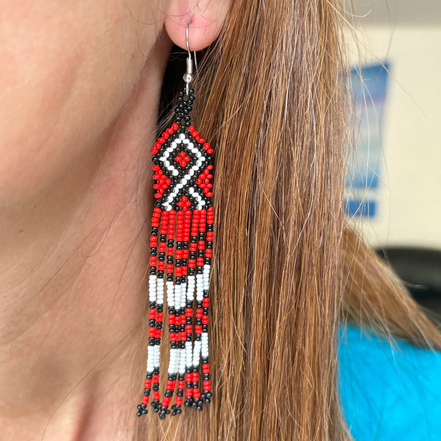 Boucles d'oreilles Miçanga - rouge noir et blanc - Ethnie Wai Wai
