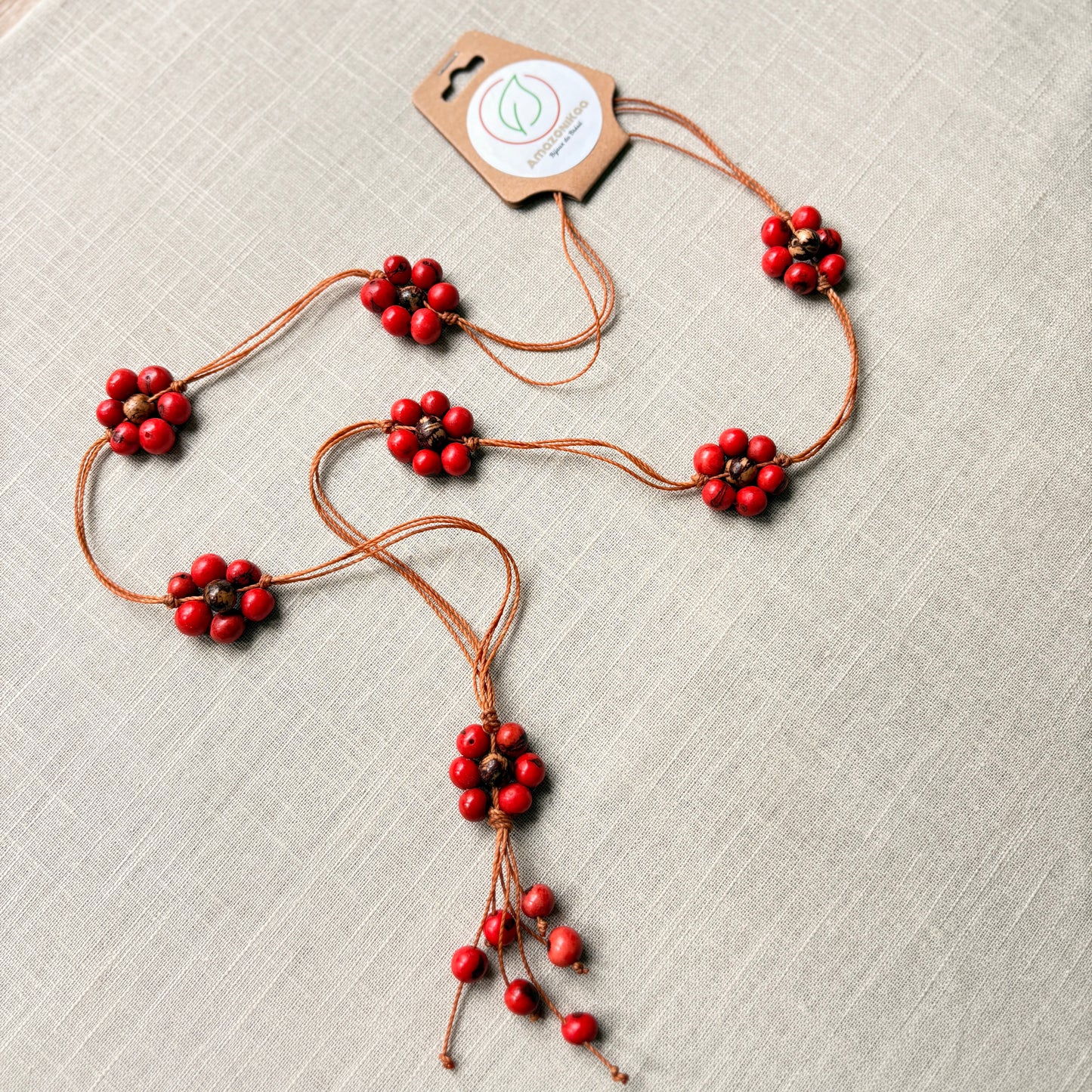 Collier de graines d'açai rouges 7 fleurs - Ethnie Borari