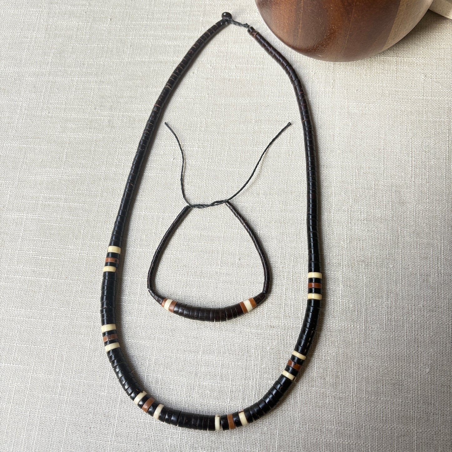 Parure collier et bracelet de graines naturelles de tucumã et jarina - Ethnie Apurina