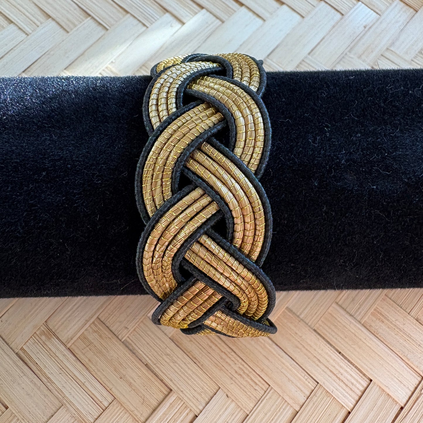 Bracelet Capim Dourado tressé - fibre buriti noir