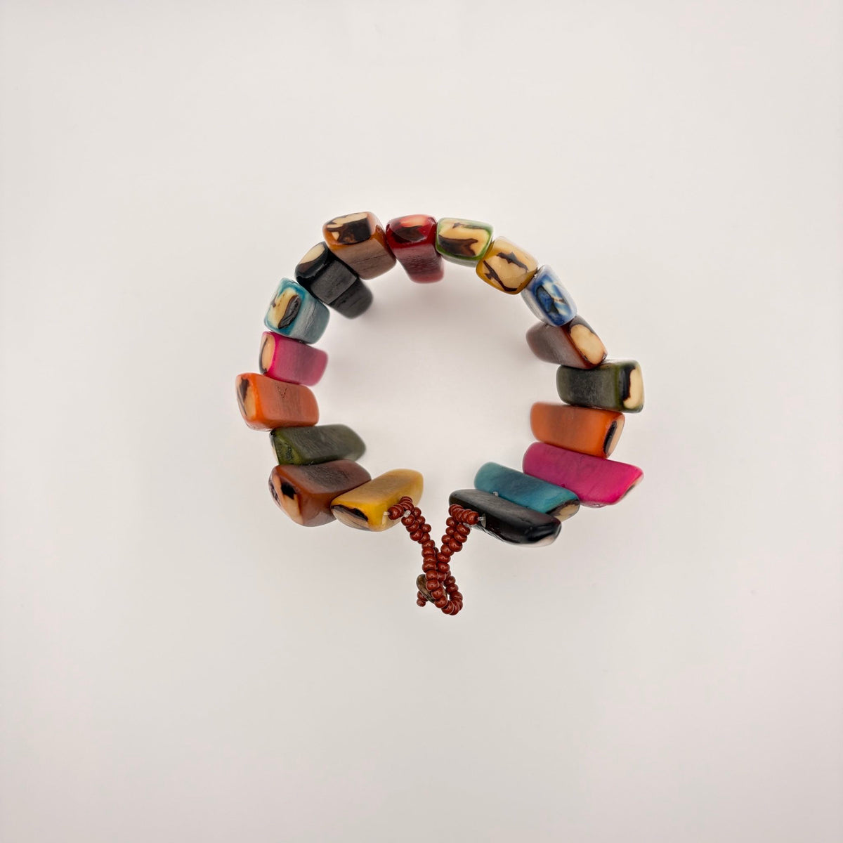 Pulseira de contas de vidro e sementes naturais de jarina 1
