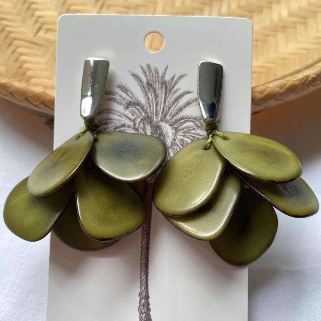 Boucles d'oreilles de graines naturelles Jarina vert olive