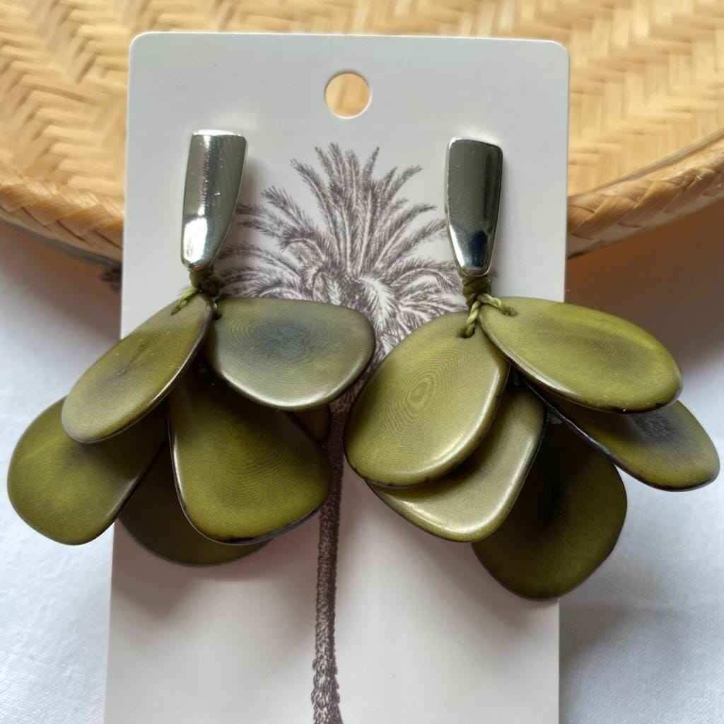 Boucles d'oreilles de graines naturelles Jarina vert olive