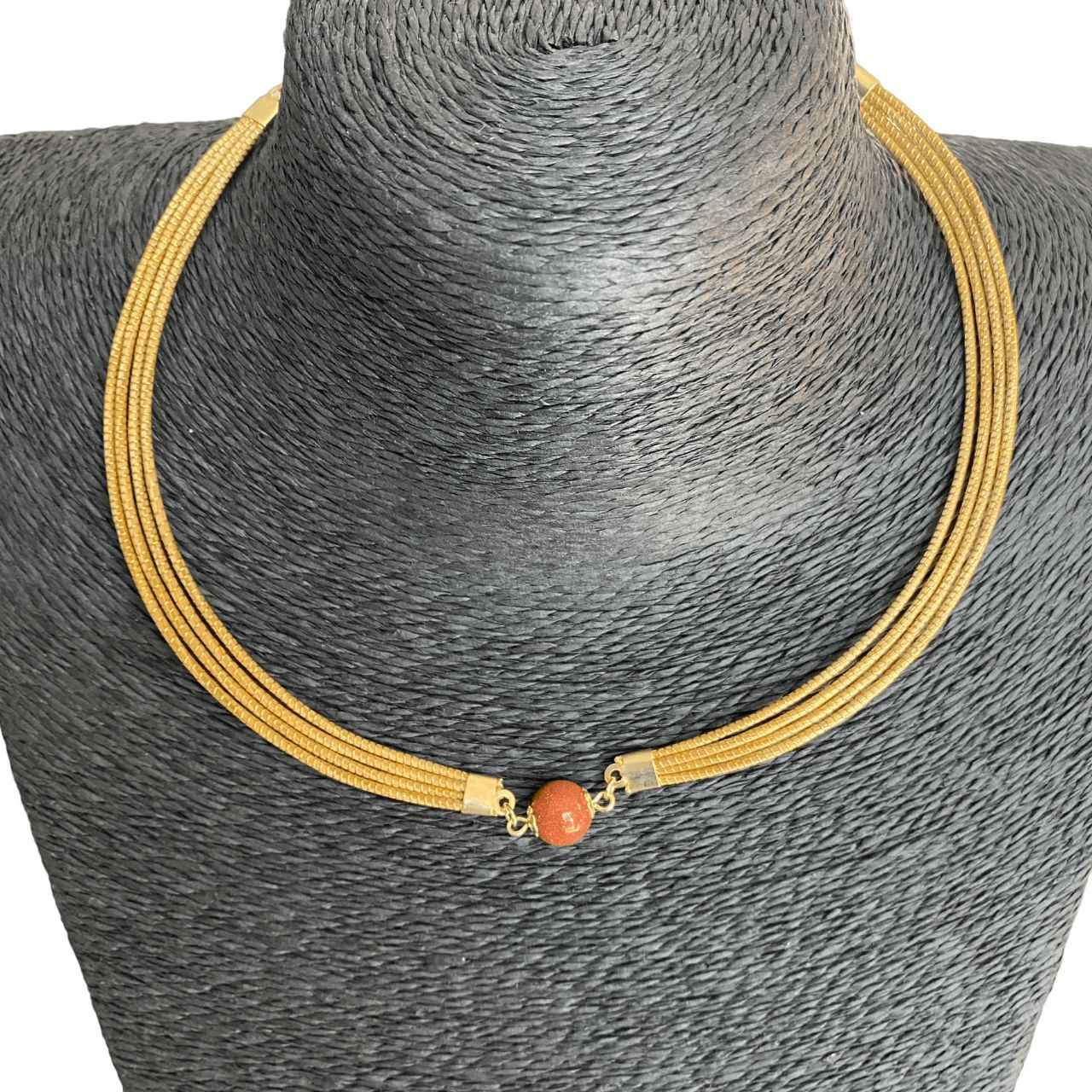 Collier Capim Dourado 4 lignes - pierre naturelle de soleil