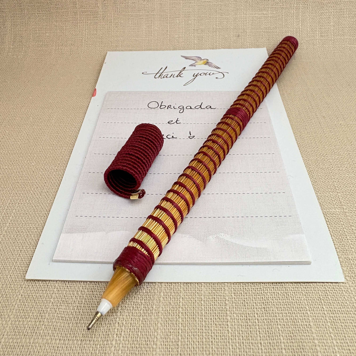 Caneta Capim Dourado - Spiro- Fio texturizado