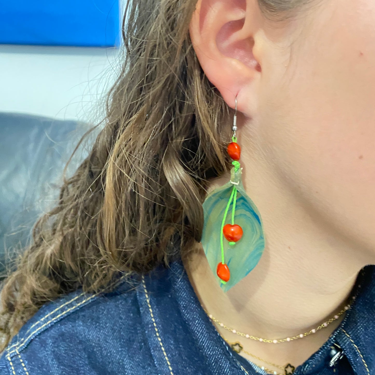 Boucles d'oreilles latex et graines de Pau Brasil - Communauté Jamaraqua