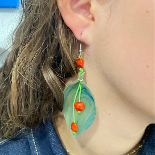 Boucles d'oreilles latex et graines de Pau Brasil - Communauté Jamaraqua
