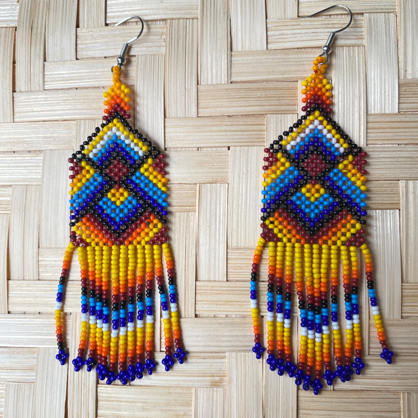 Boucles d'oreilles Miçanga - multicolores- Ethnie Kayapo