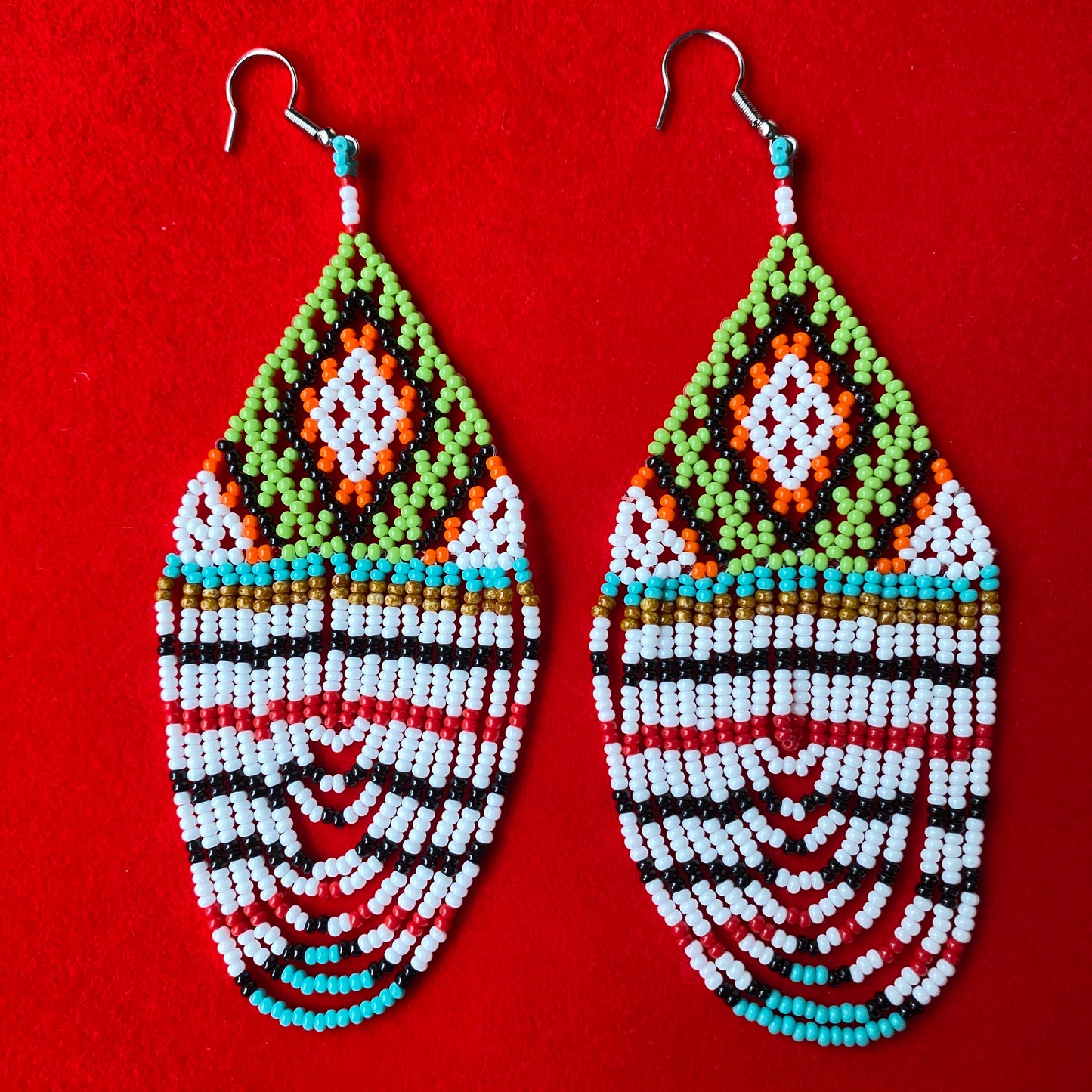 Boucles d'oreilles Miçanga - blanc vert et orange - Ethnie Kayapo