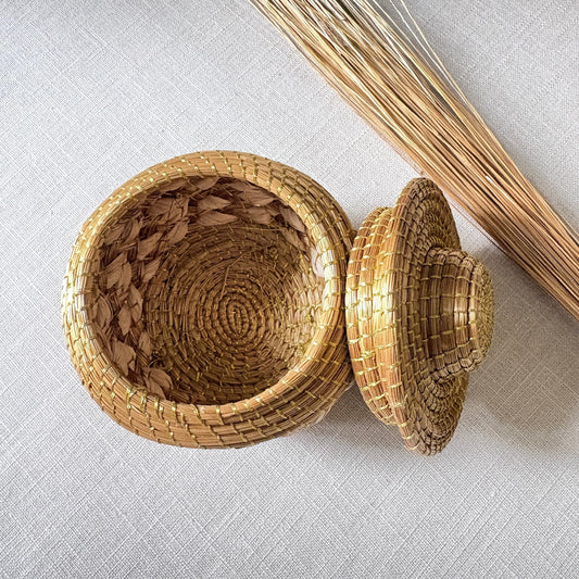 Boîte à bijoux Capim Dourado petit modèle avec fibre de buriti
