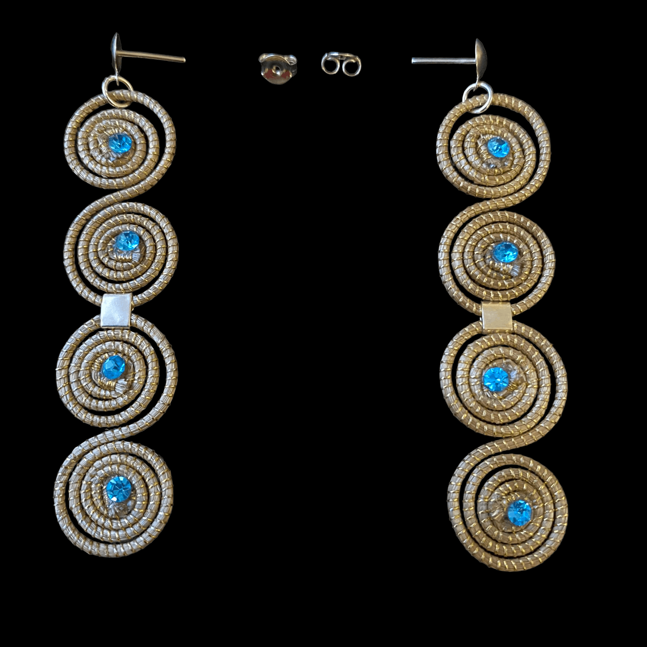 Boucles d'oreilles Capim Dourado 4 mandalas cristal couleur bleu alignés