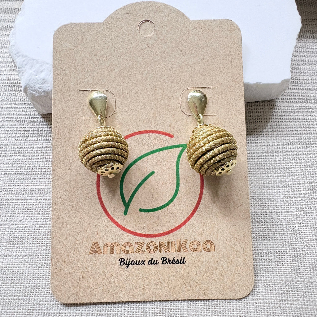 Boucles-oreilles-Capim-Dourado-boule-2