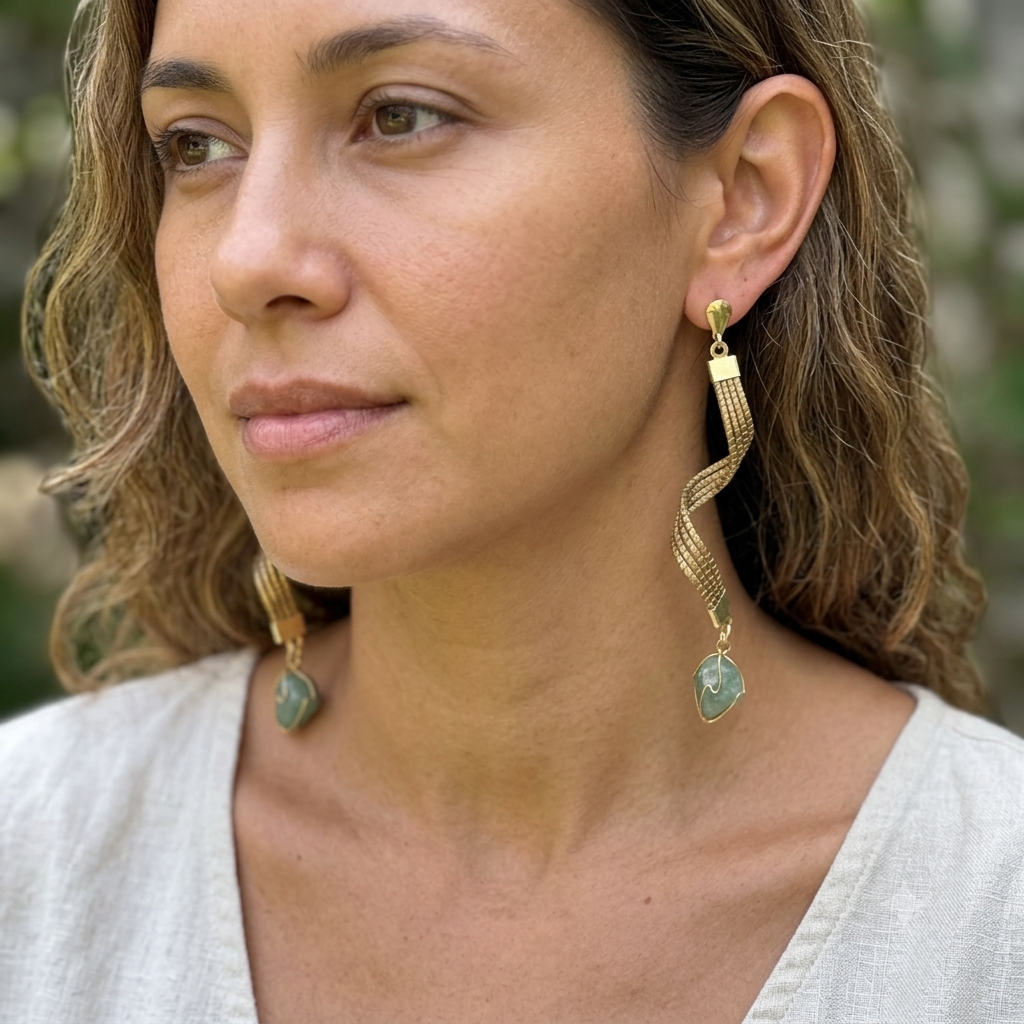 Boucles-oreilles-capim-dourado-quartz-vert-spirale