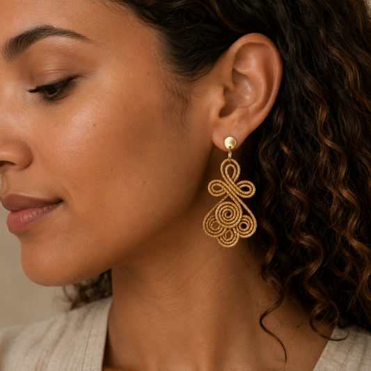 Boucles-oreilles-capim-dourado-quatre-spirales-superposes-1