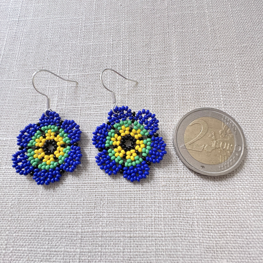 Boucles oreilles fleur bleue 2