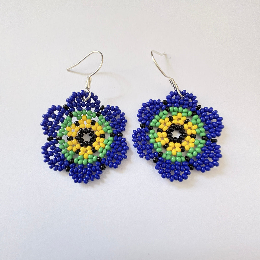 Boucles oreilles fleur bleue 2