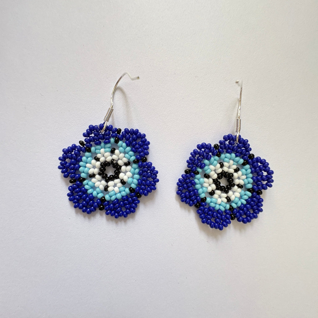 Boucles oreilles fleur bleue 3
