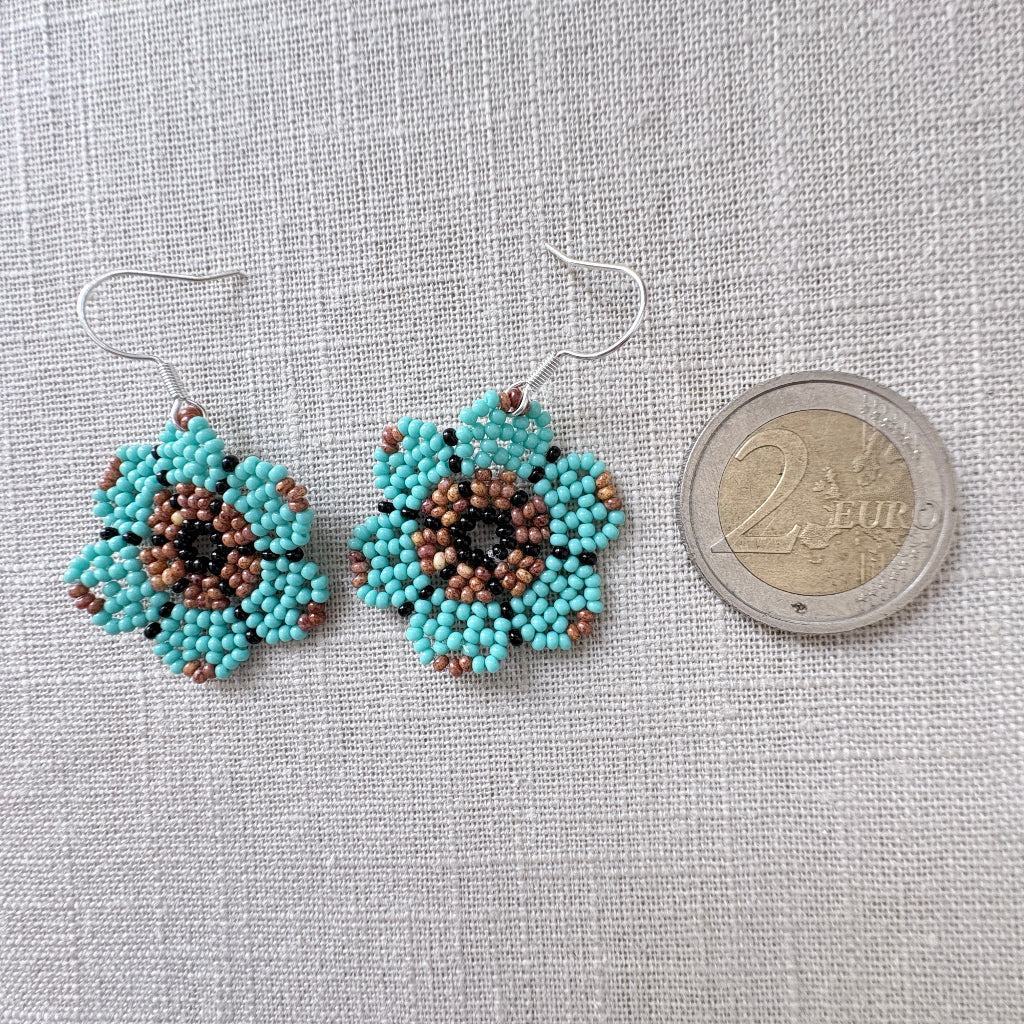 Boucles oreilles fleur bleue 9