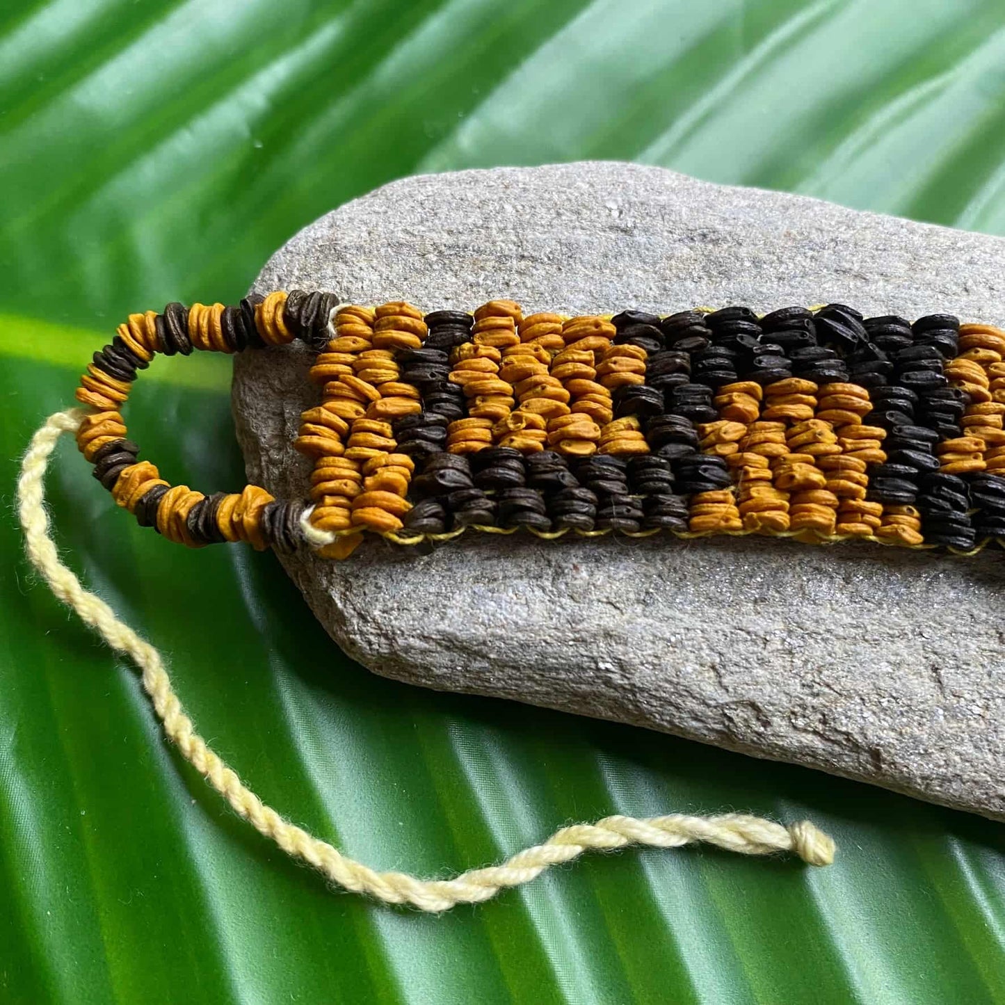 Bracelet Morototo - Jaune et marron - Ethnie Pataxo