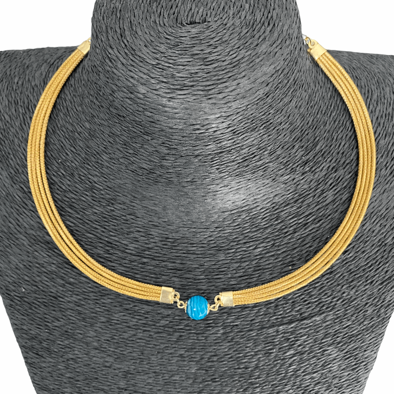 Collier Capim Dourado 4 lignes - pierre agate bleue