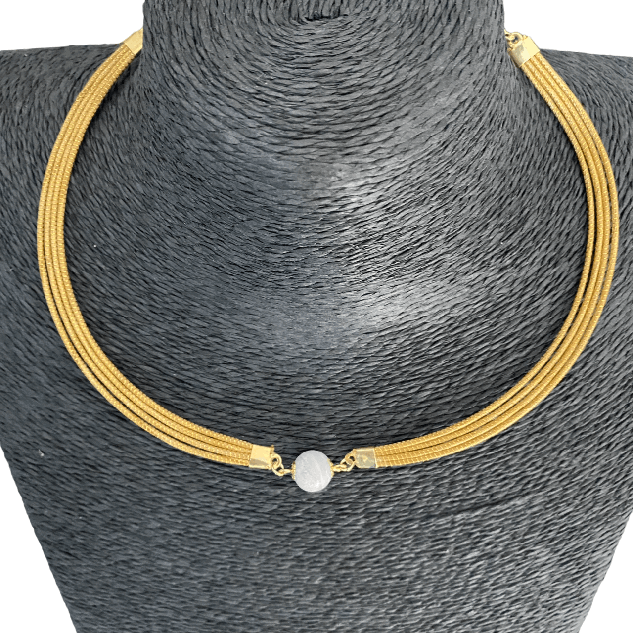 Collier Capim Dourado 4 lignes - pierre howlite