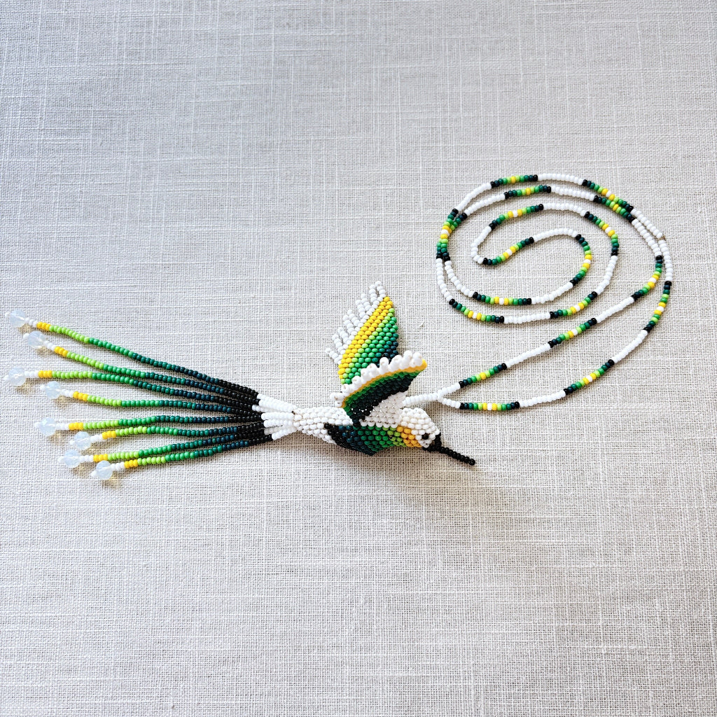 Collier-colibri-blanc-vert-5