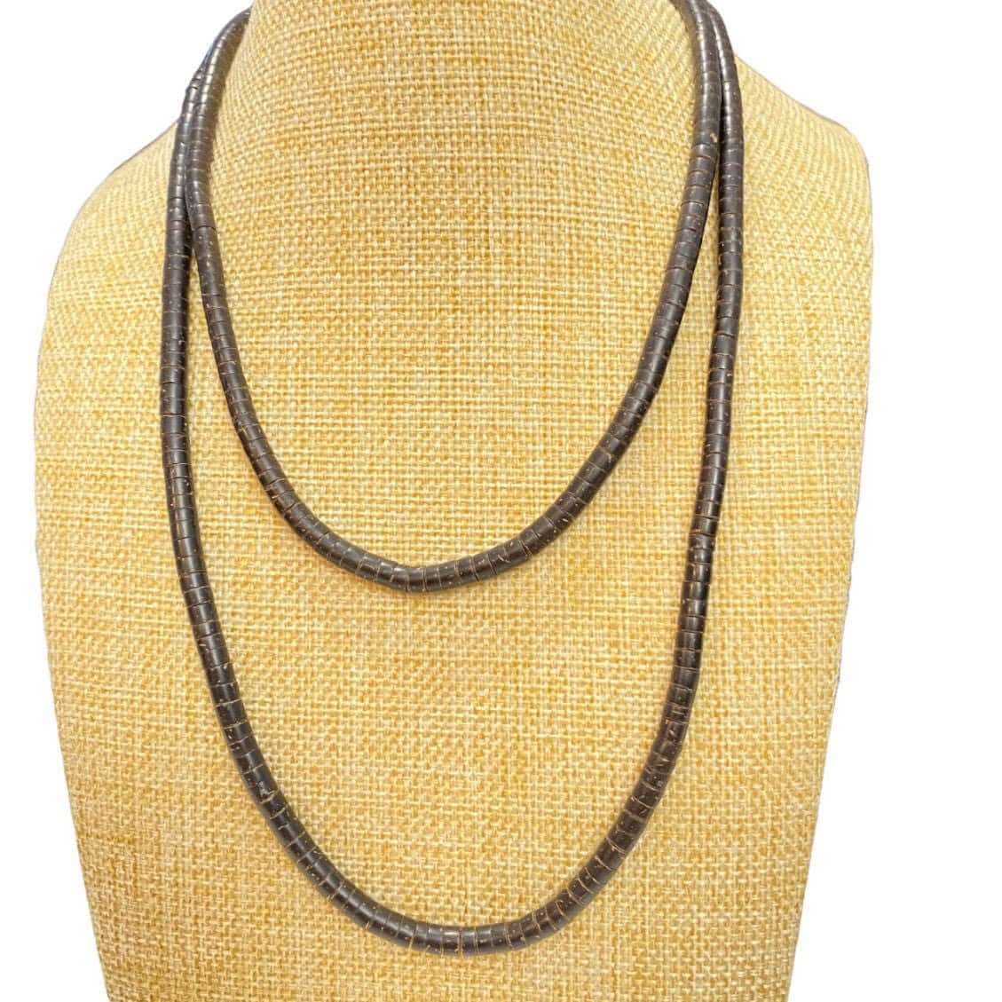 Collier graines Tucuma Mehinako