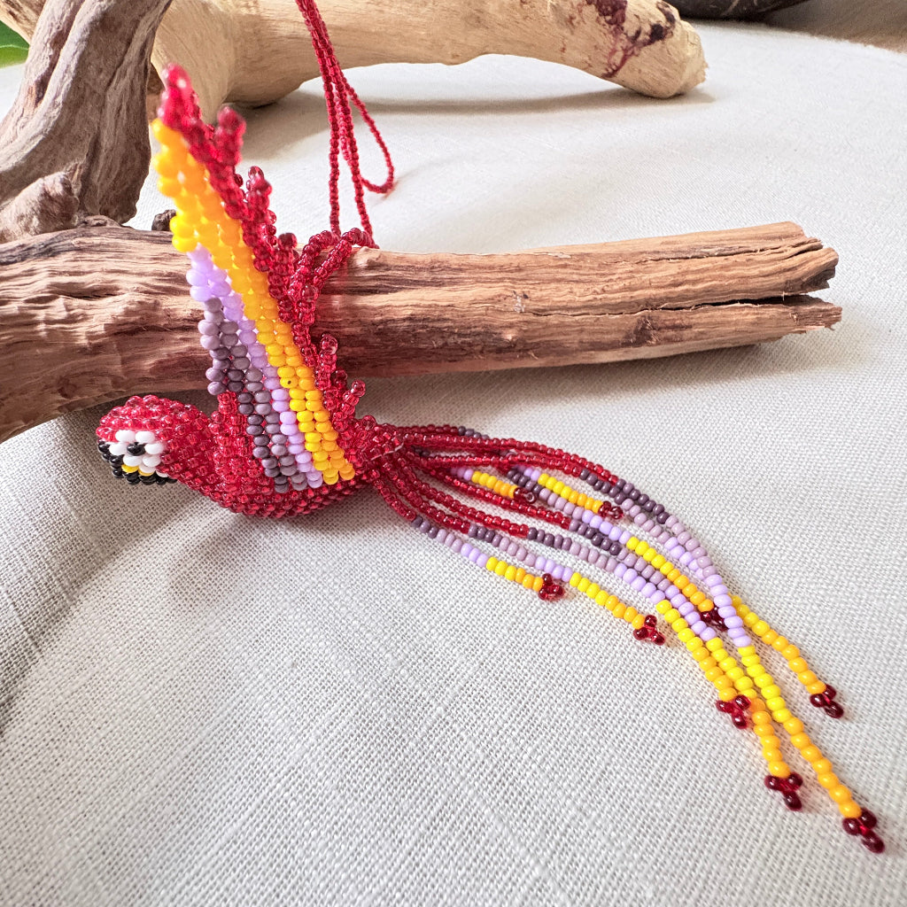 Collier ara rouge