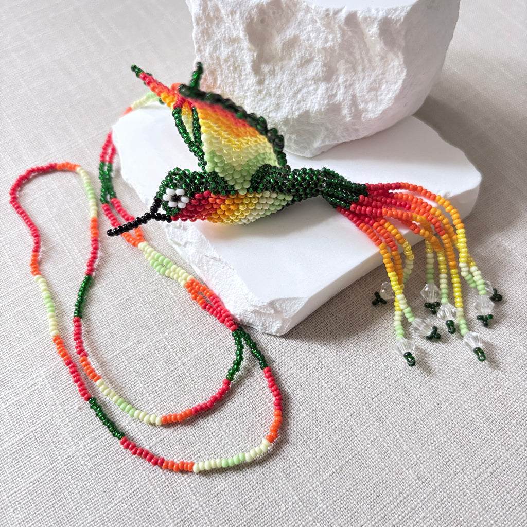 Collier colibri vert