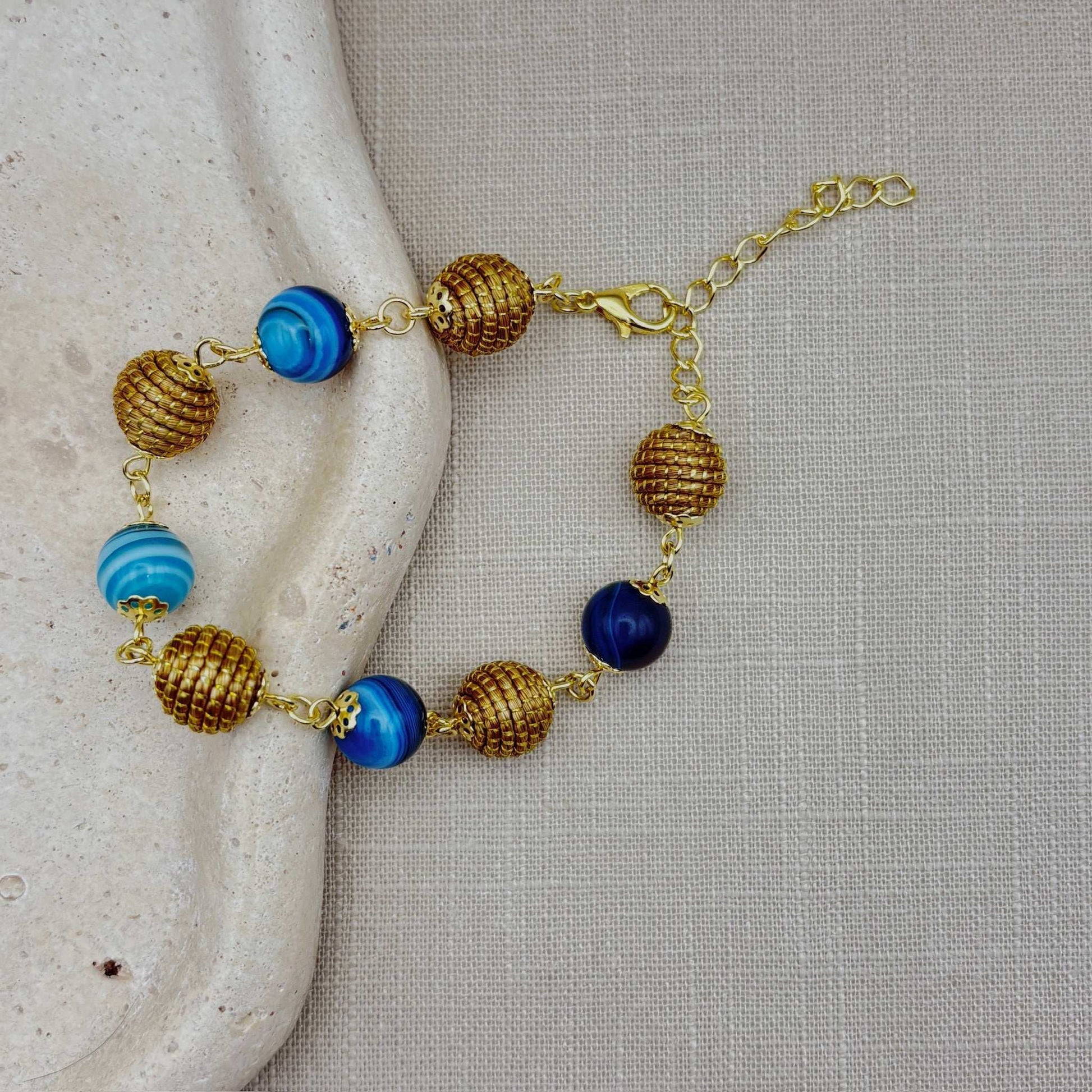 Bracelet Capim Dourado - boules et pierres naturelles Agate bleue