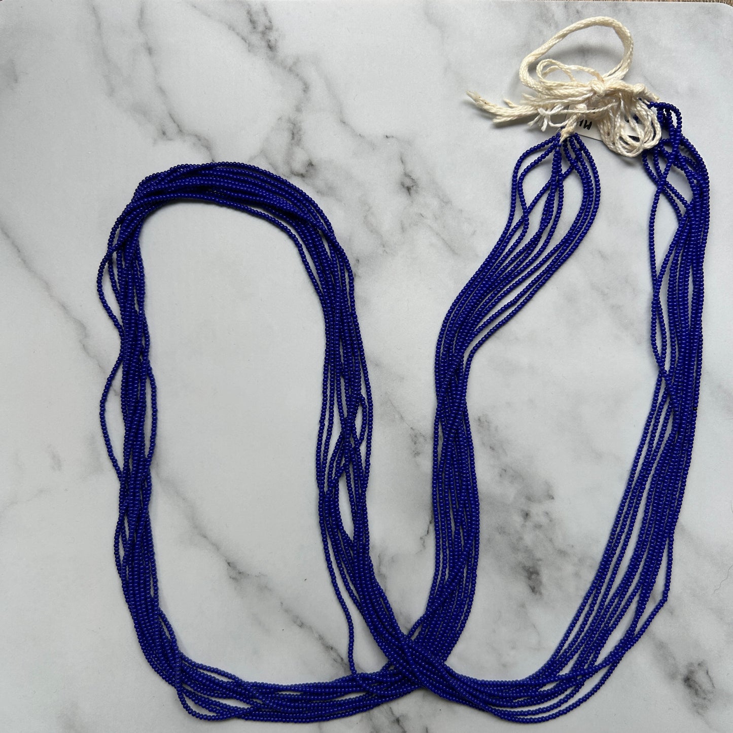 Collier en perles de verre (Miçanga) - 9 fils bleu - Ethnie Mehinako