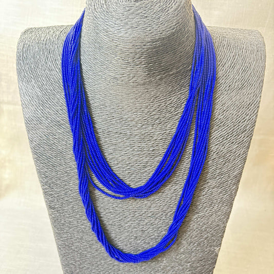 Collier en perles de verre (Miçanga) - 9 fils bleu - Ethnie Mehinako