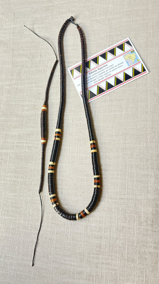 Parure collier et bracelet de graines naturelles de tucumã et jarina - Ethnie Apurina