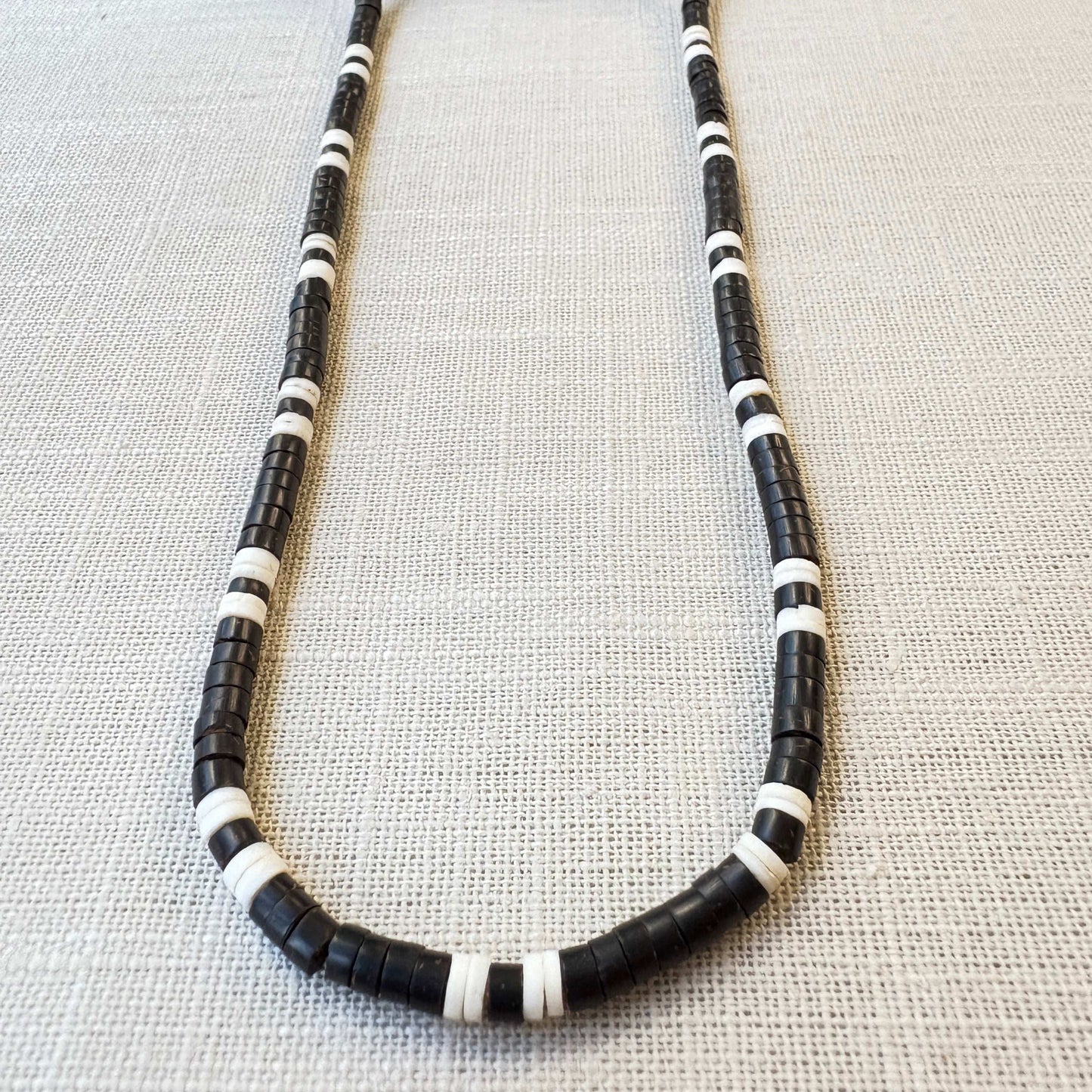Collier de graines naturelles - Tucuma et aroa - Ethnie Marubo