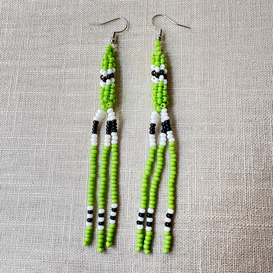 Boucles d'oreilles en perles de verre (Miçanga) - Franges vertes - Ethnie Borari