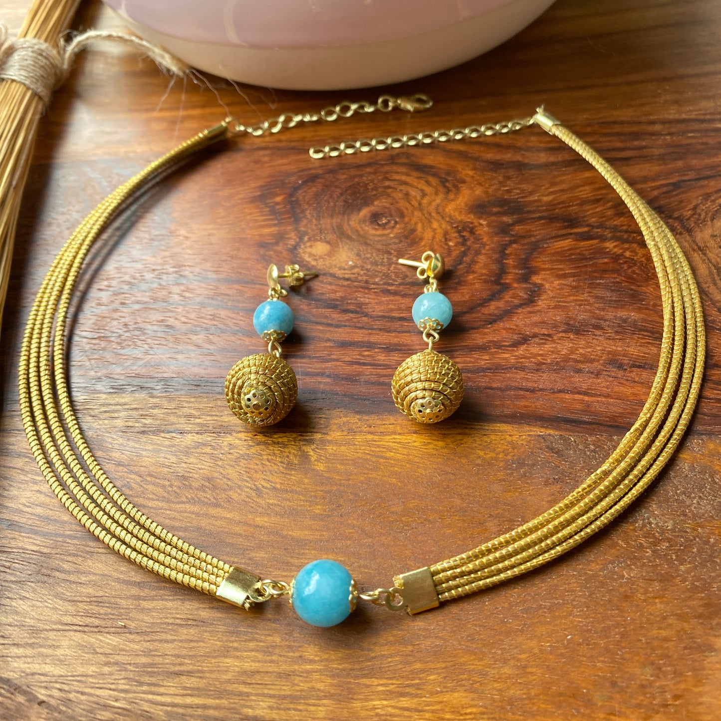 Collier Capim Dourado 4 lignes - amazonite bleue