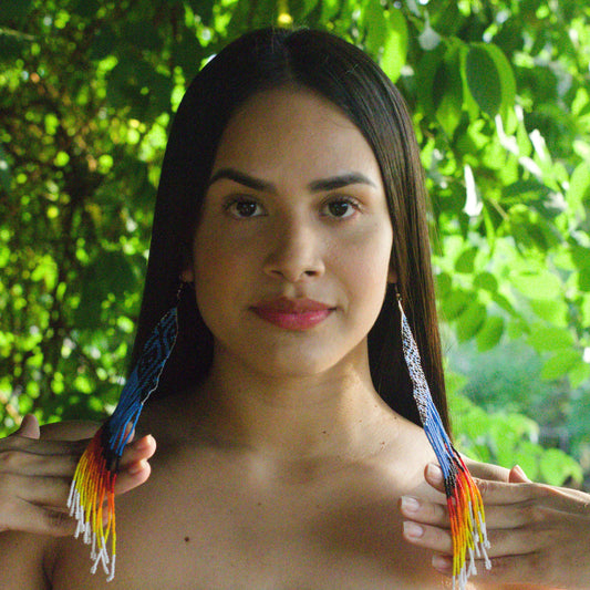 Boucles d'oreilles miçanga - Motif losanges noir et bleu - Ethnie Tapirapé