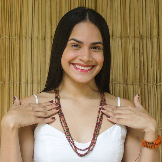 Collier de graines de morototo multicolores 3 lignes et fermeture açai violet - Communauté Jamaraqua