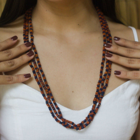 Collier de graines de morototo bicolores 3 lignes et fermeture açai orange - Communauté Jamaraqua