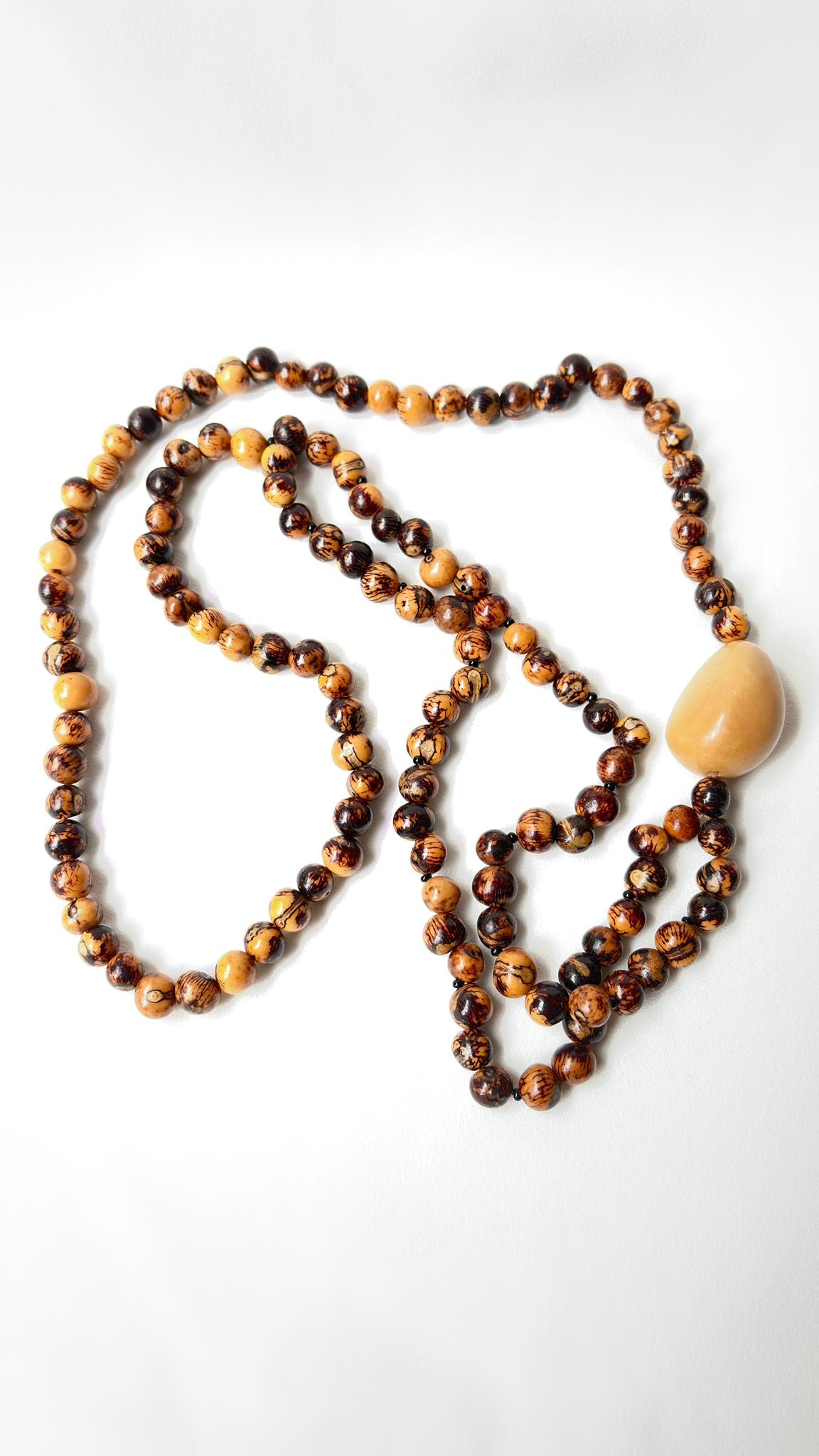Collier de graines d'açai naturel et jarina - Ethnie Borari