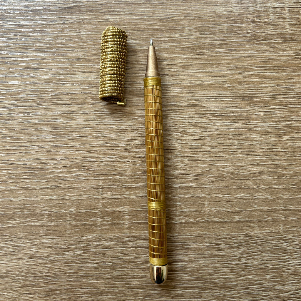 Stylo-Capim-Dourado-Premium-Filetage-trilobe-dore-1